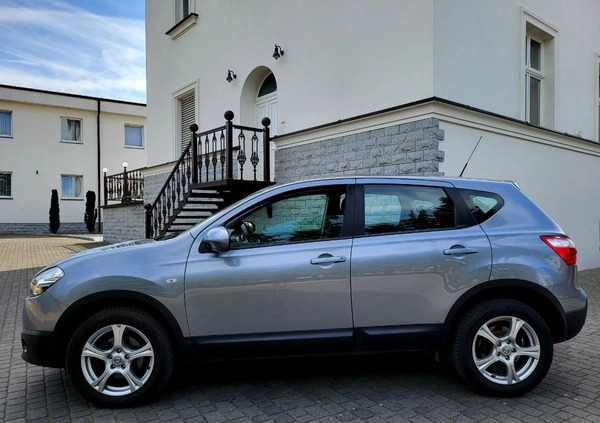 Nissan Qashqai cena 29900 przebieg: 172000, rok produkcji 2011 z Buk małe 596